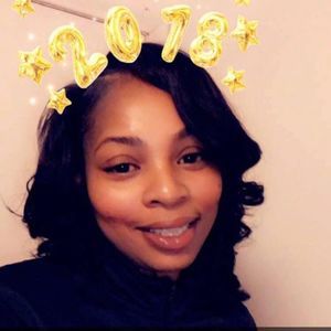 Meet your Posher, Toya